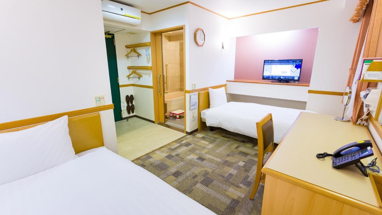 Toyoko Inn Yokohama Tsurumi Eki Higashi Guchi Pokoj fotografie