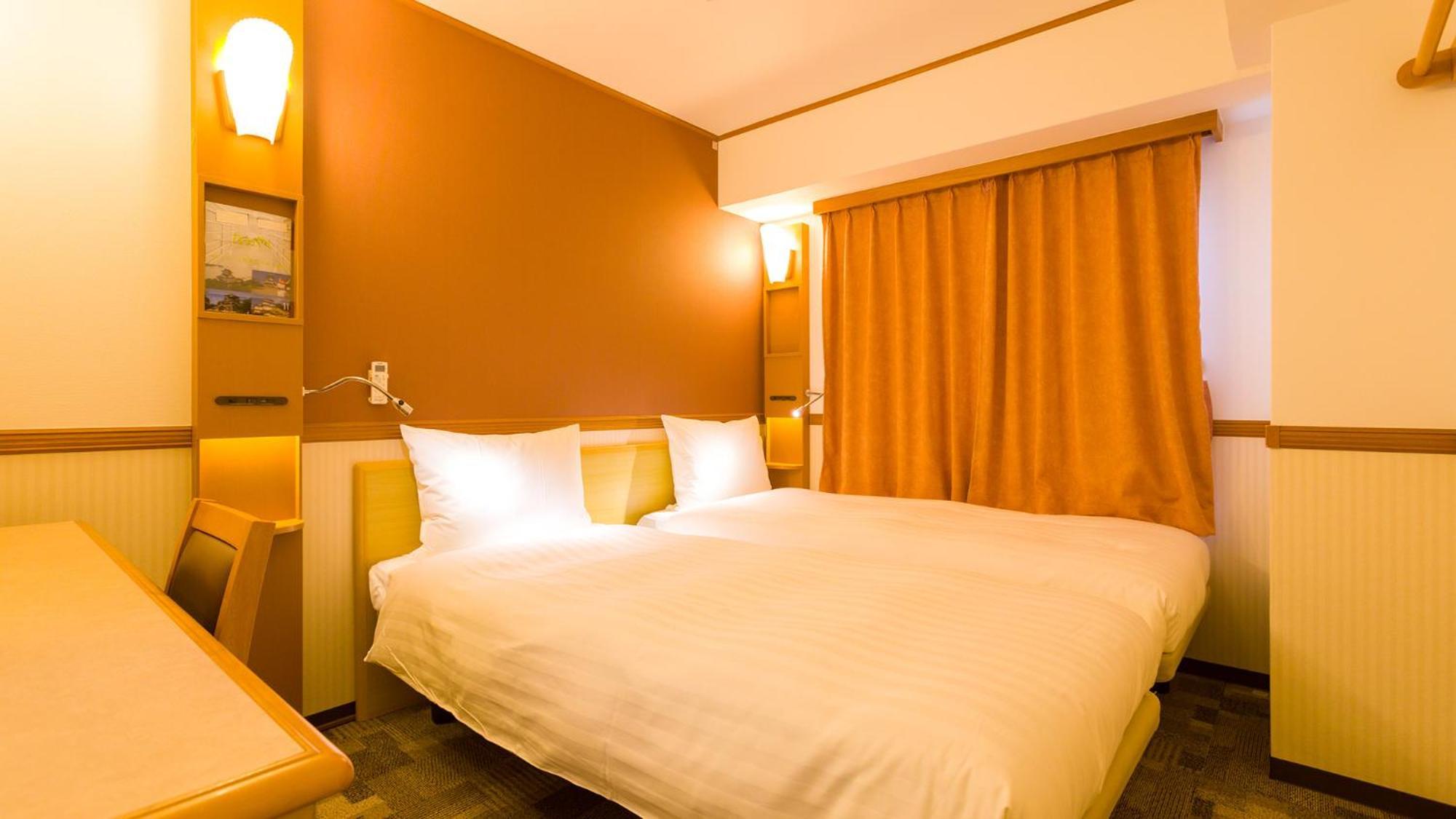 Toyoko Inn Yokohama Tsurumi Eki Higashi Guchi Pokoj fotografie